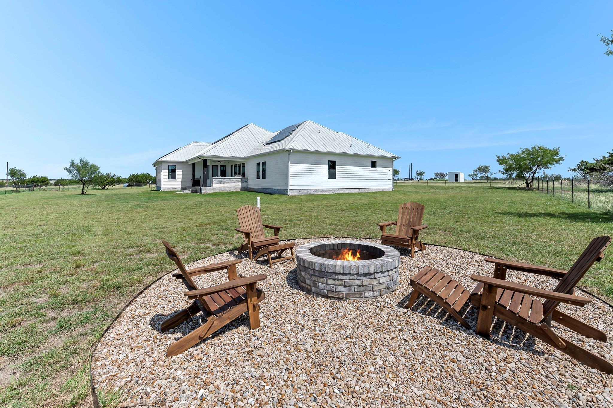 5925 County Road 236 Road Liberty Hill TX 78642