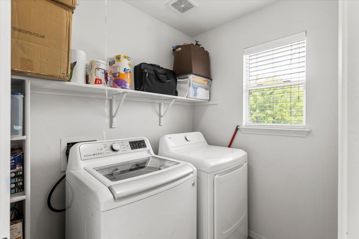 5105 Bantom Woods Bend Austin TX 78724