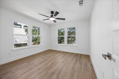 808 W Elizabeth Street Austin TX 78704