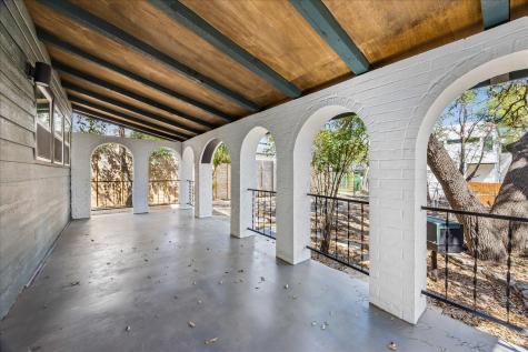 808 W Elizabeth Street Austin TX 78704