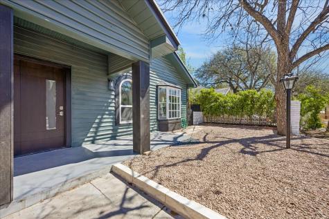 808 W Elizabeth Street Austin TX 78704