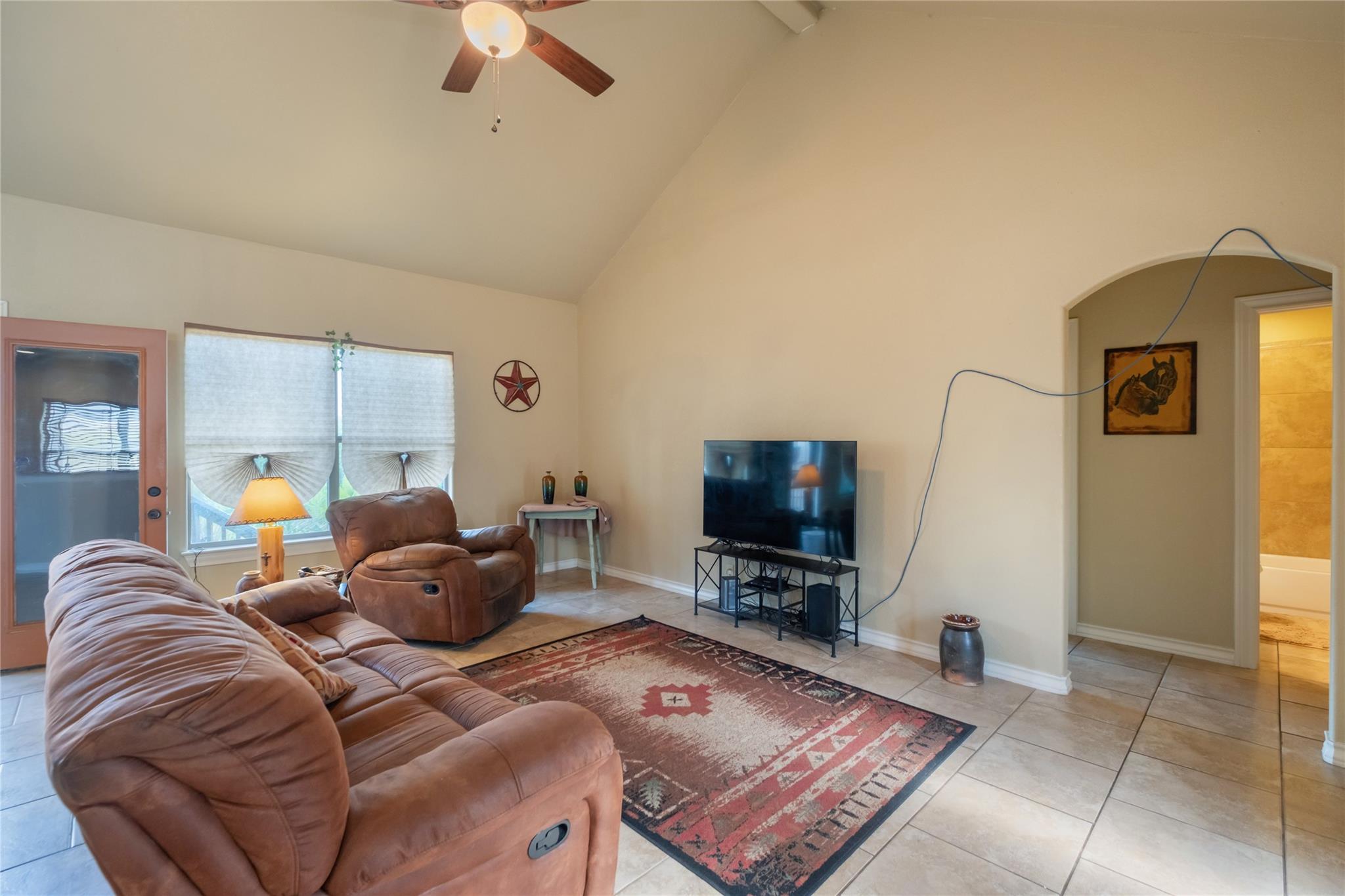 107 Garrett Way Canyon Lake TX 78133
