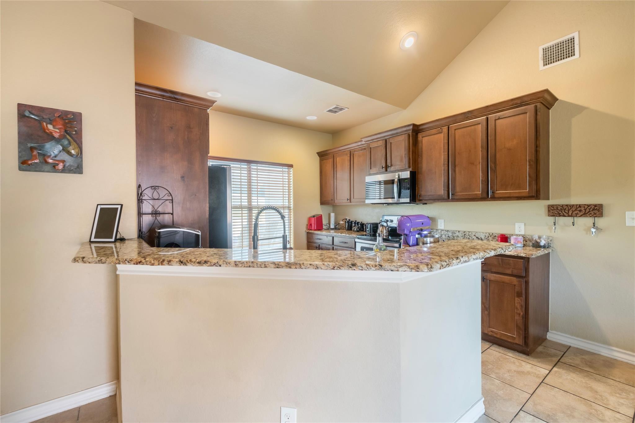 107 Garrett Way Canyon Lake TX 78133