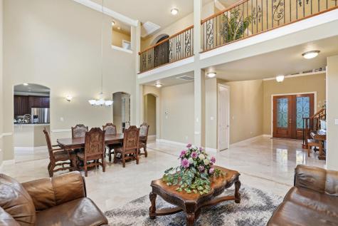 222 Vailco Lane Austin TX 78738