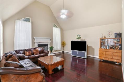 222 Vailco Lane Austin TX 78738