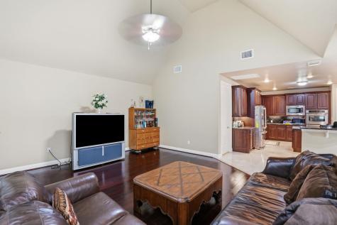222 Vailco Lane Austin TX 78738