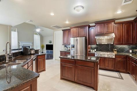 222 Vailco Lane Austin TX 78738