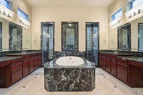 222 Vailco Lane Austin TX 78738