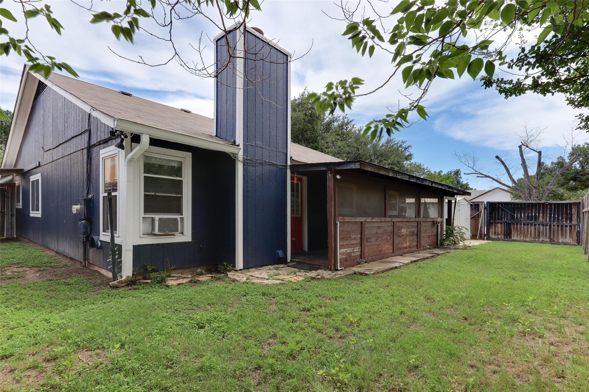 9806 Meadowheath Drive Austin TX 78729