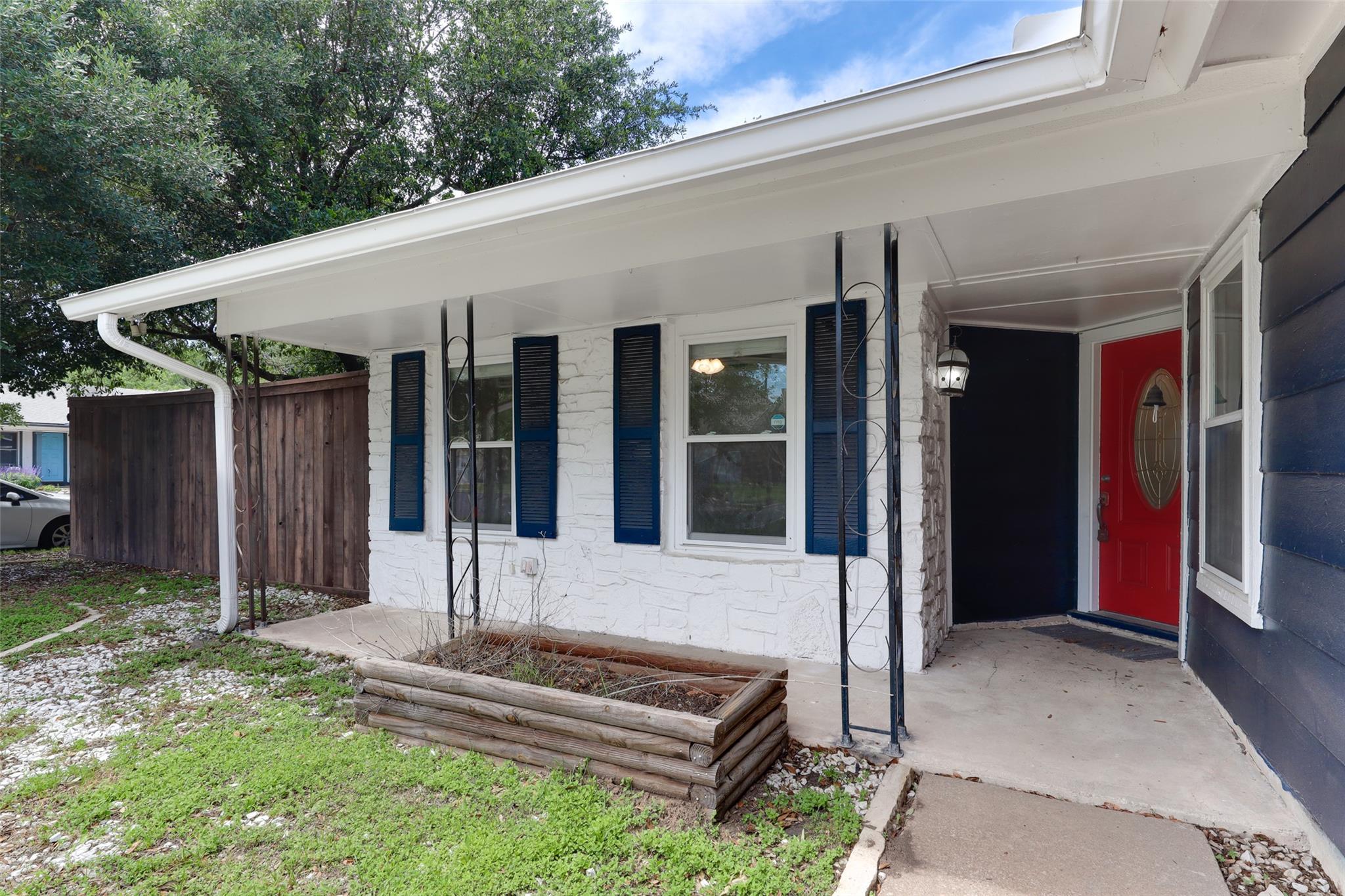 9806 Meadowheath Drive Austin TX 78729