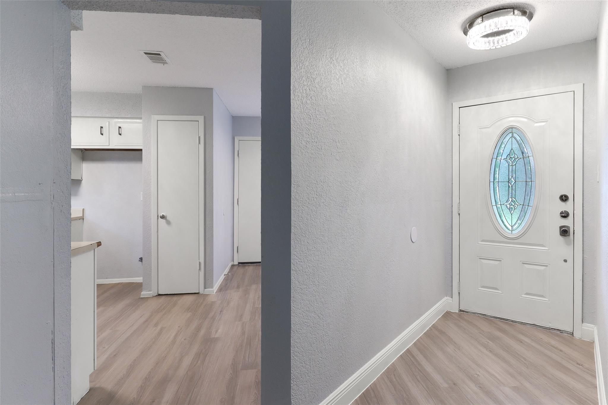 9806 Meadowheath Drive Austin TX 78729