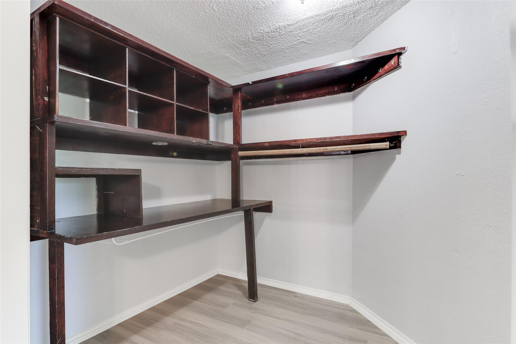 9806 Meadowheath Drive Austin TX 78729