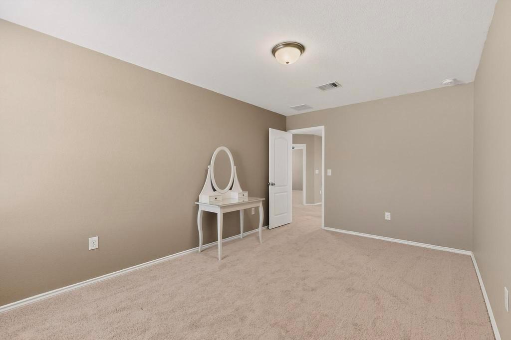 7509 Nunsland Drive Austin TX 78744