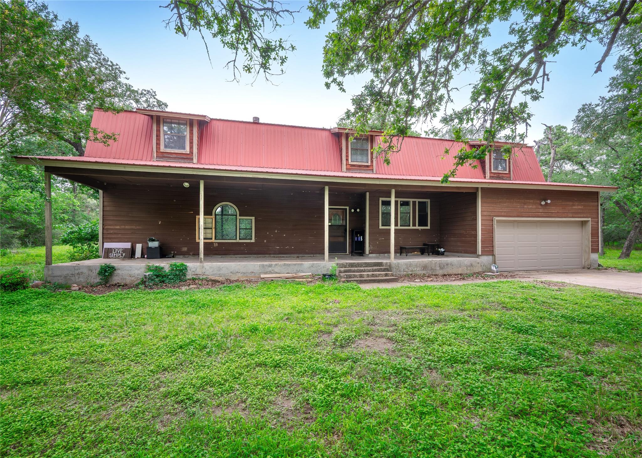 222 Indiana Road Lockhart TX 78644