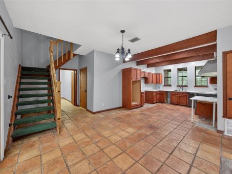 222 Indiana Road Lockhart TX 78644