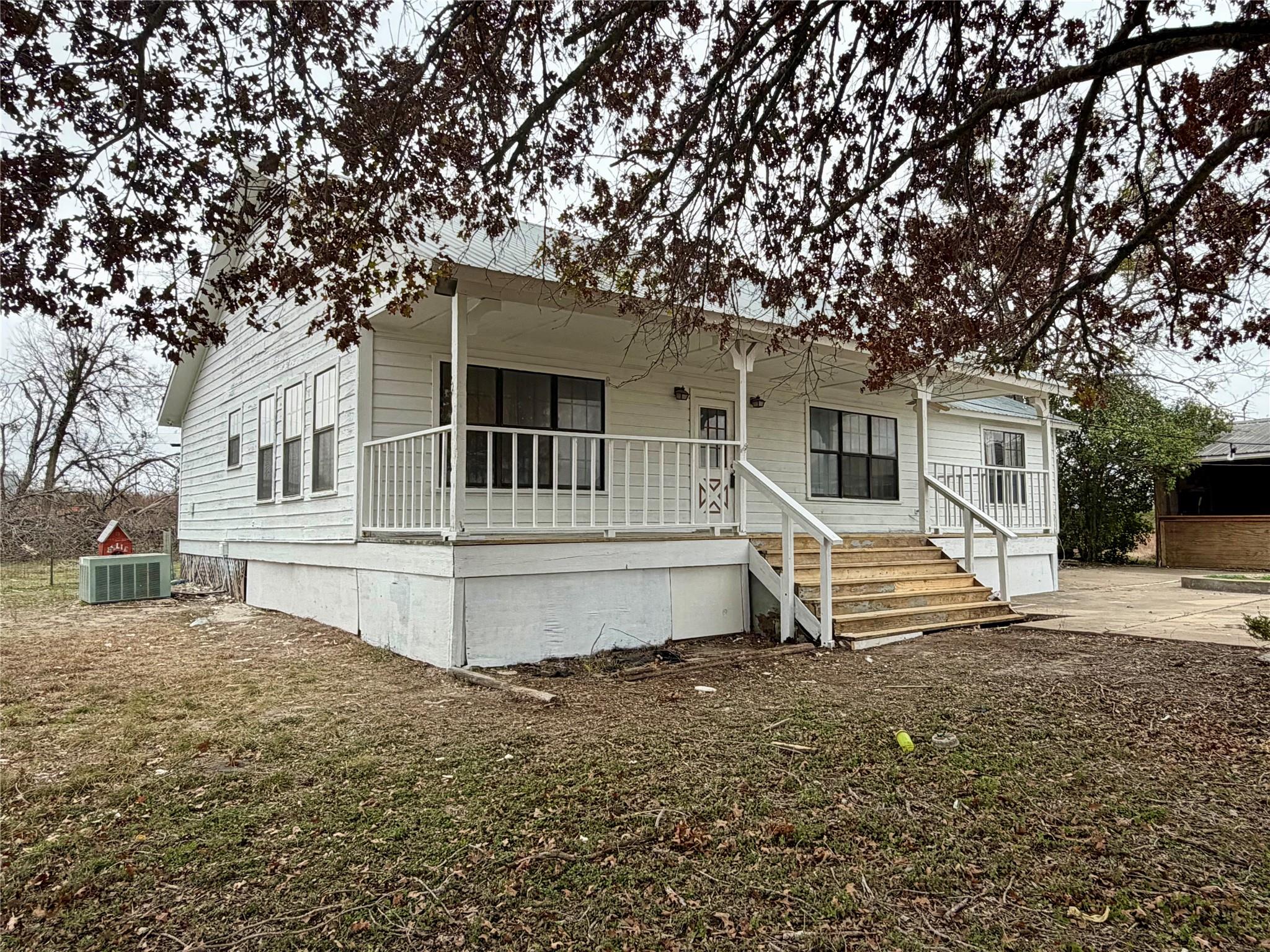 333 Spring Valley Street Hutto TX 78634