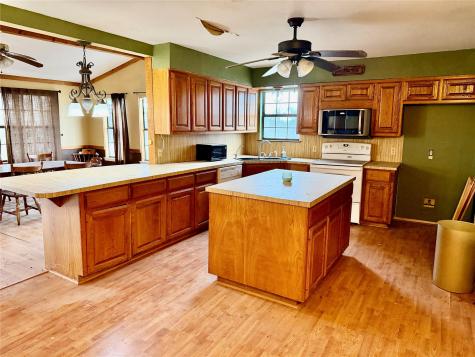 333 Spring Valley Street Hutto TX 78634