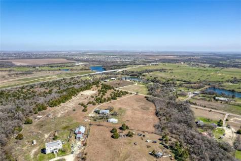 333 Spring Valley Street Hutto TX 78634