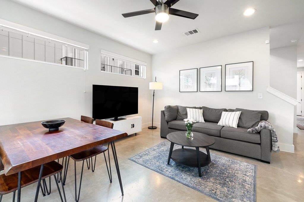 1182 Ridgeway Drive Austin TX 78702