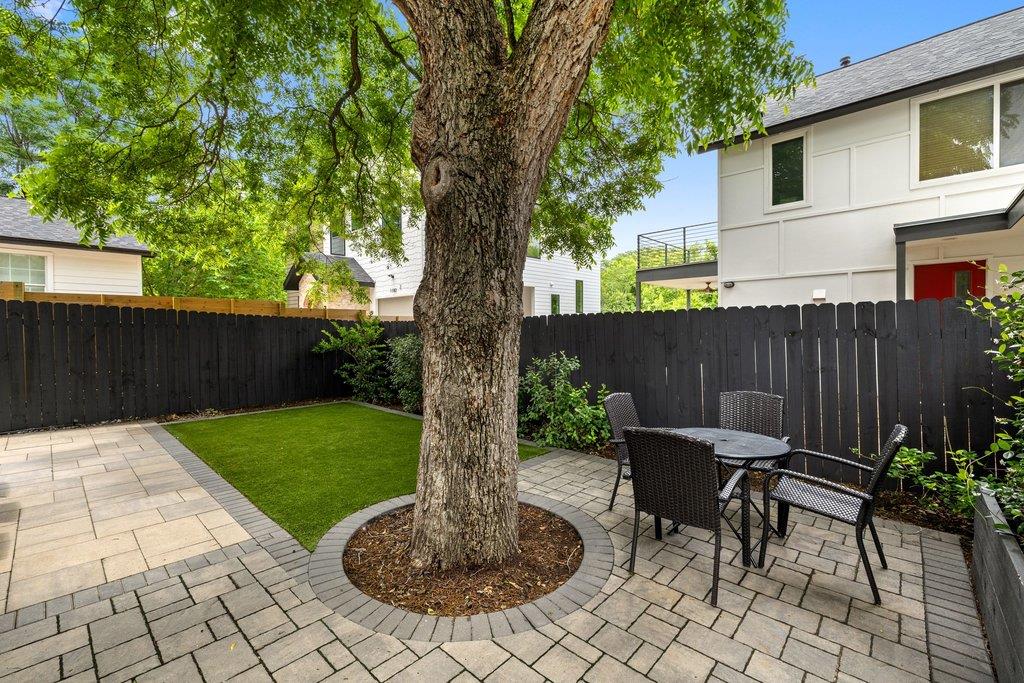 1182 Ridgeway Drive Austin TX 78702