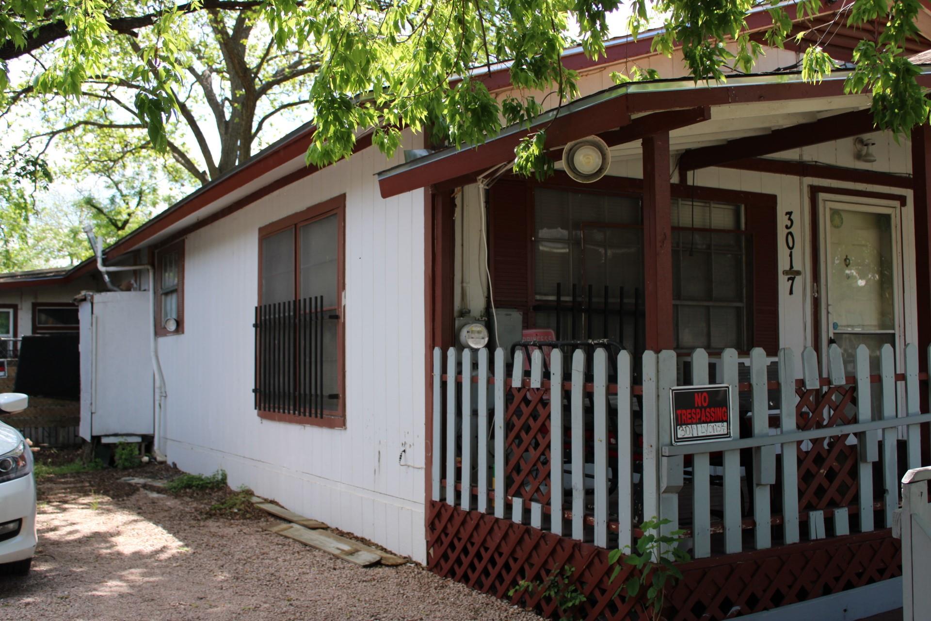 3017 Lyons Road Austin TX 78702