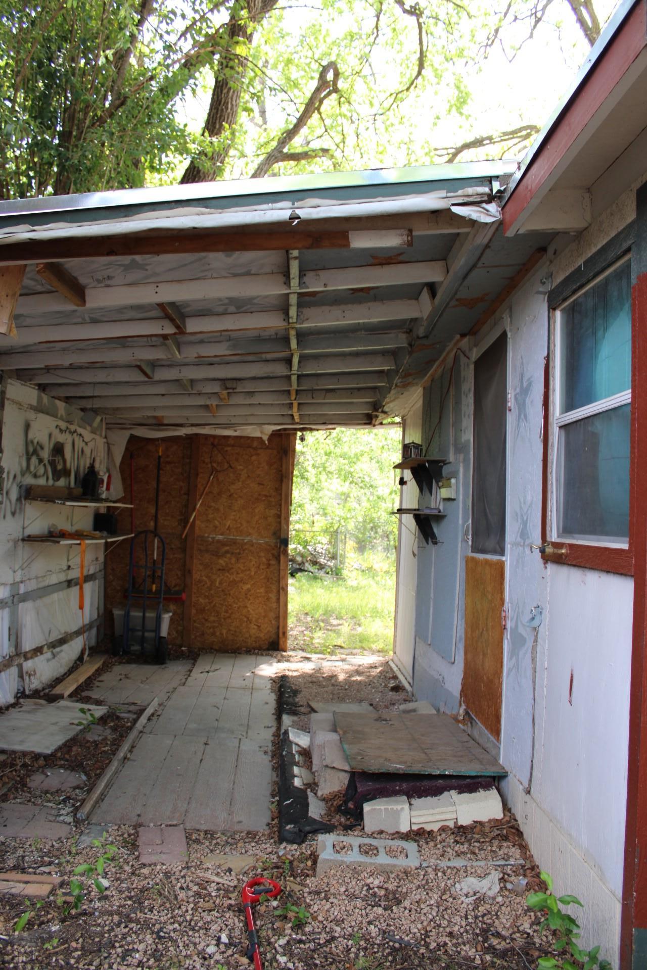 3017 Lyons Road Austin TX 78702