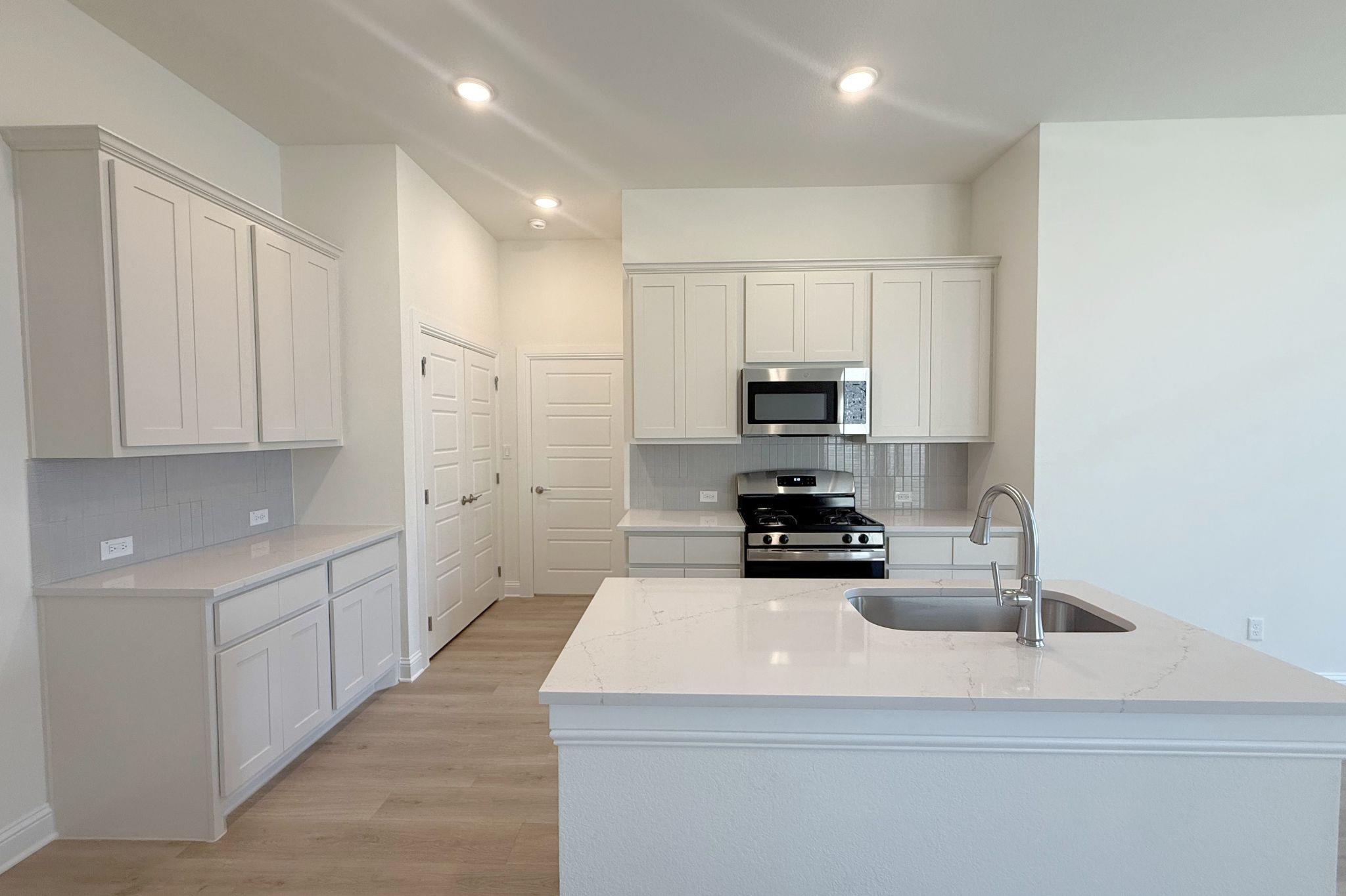 1033 Stonehill Drive Georgetown TX 78633