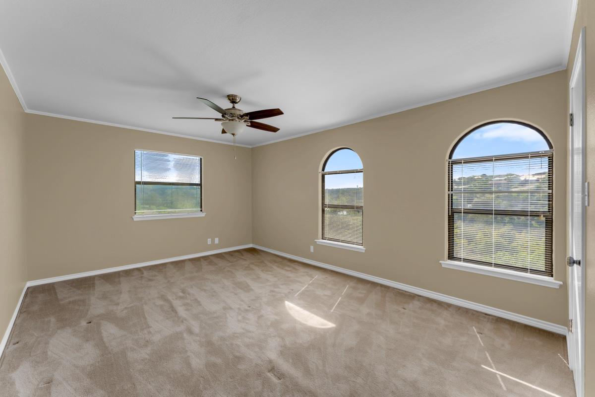 100 Semi Circle Horseshoe Bay TX 78657