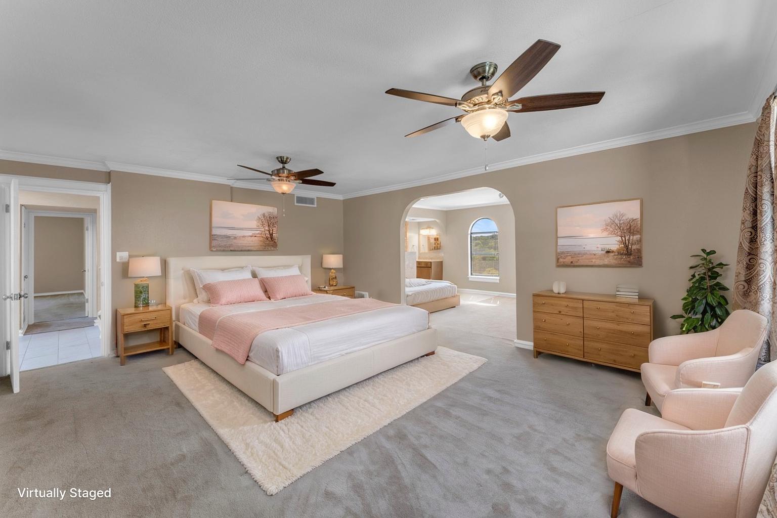 100 Semi Circle Horseshoe Bay TX 78657
