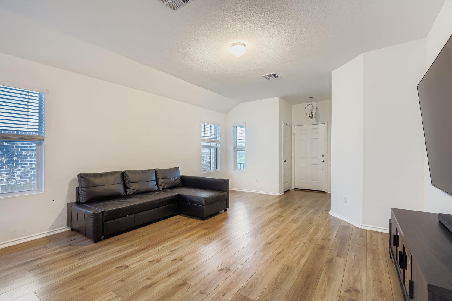 8212 Purple Aster Pass Lago Vista TX 78645