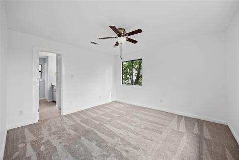 2102 E 8th Street Austin TX 78702