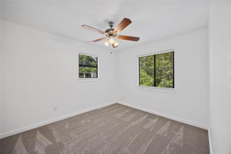 2102 E 8th Street Austin TX 78702