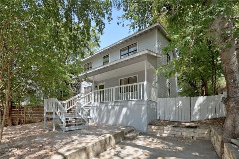 2102 E 8th Street Austin TX 78702