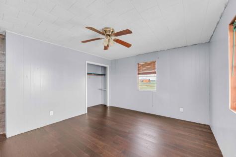 10001 Fm 1331 Taylor TX 76574