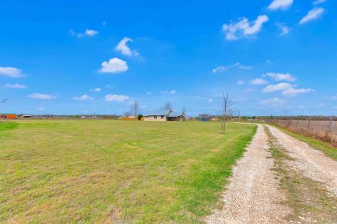 10001 Fm 1331 Taylor TX 76574