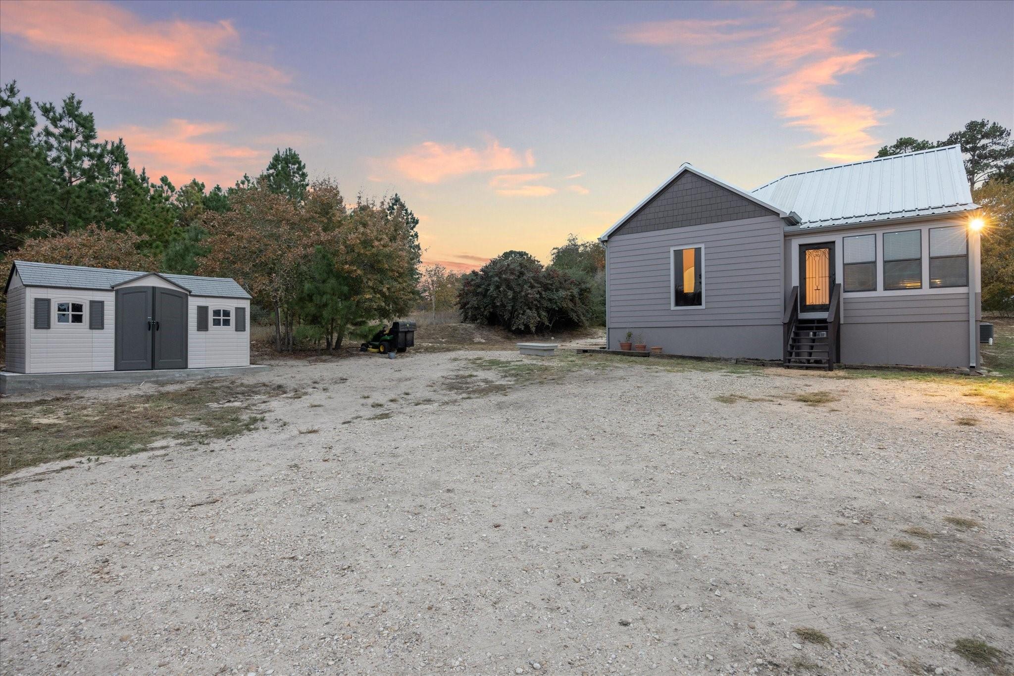 364 Ponderosa Loop Paige TX 78659