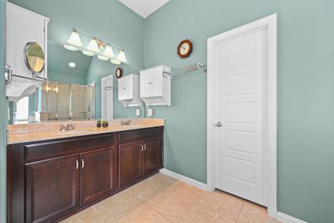 703 N Emory Cove Hutto TX 78634