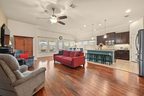 703 N Emory Cove Hutto TX 78634