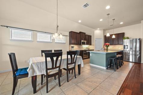 703 N Emory Cove Hutto TX 78634