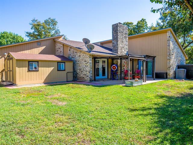 252 Meadowlakes Drive Meadowlakes TX 78654
