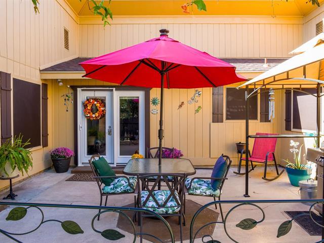 252 Meadowlakes Drive Meadowlakes TX 78654
