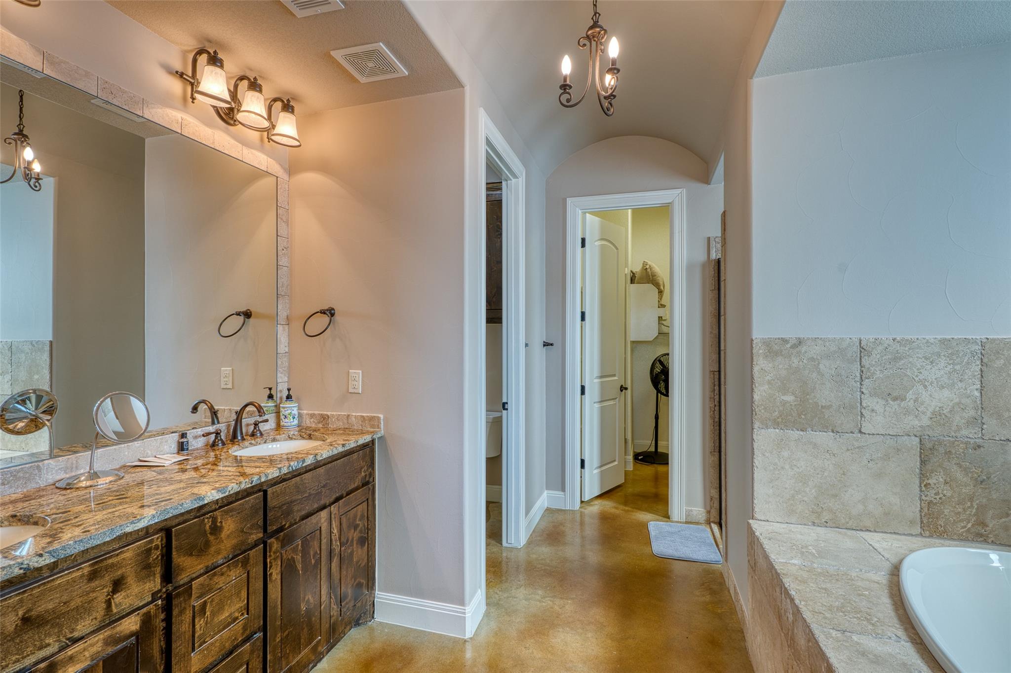 517 Reynolds Street Kingsland TX 78639