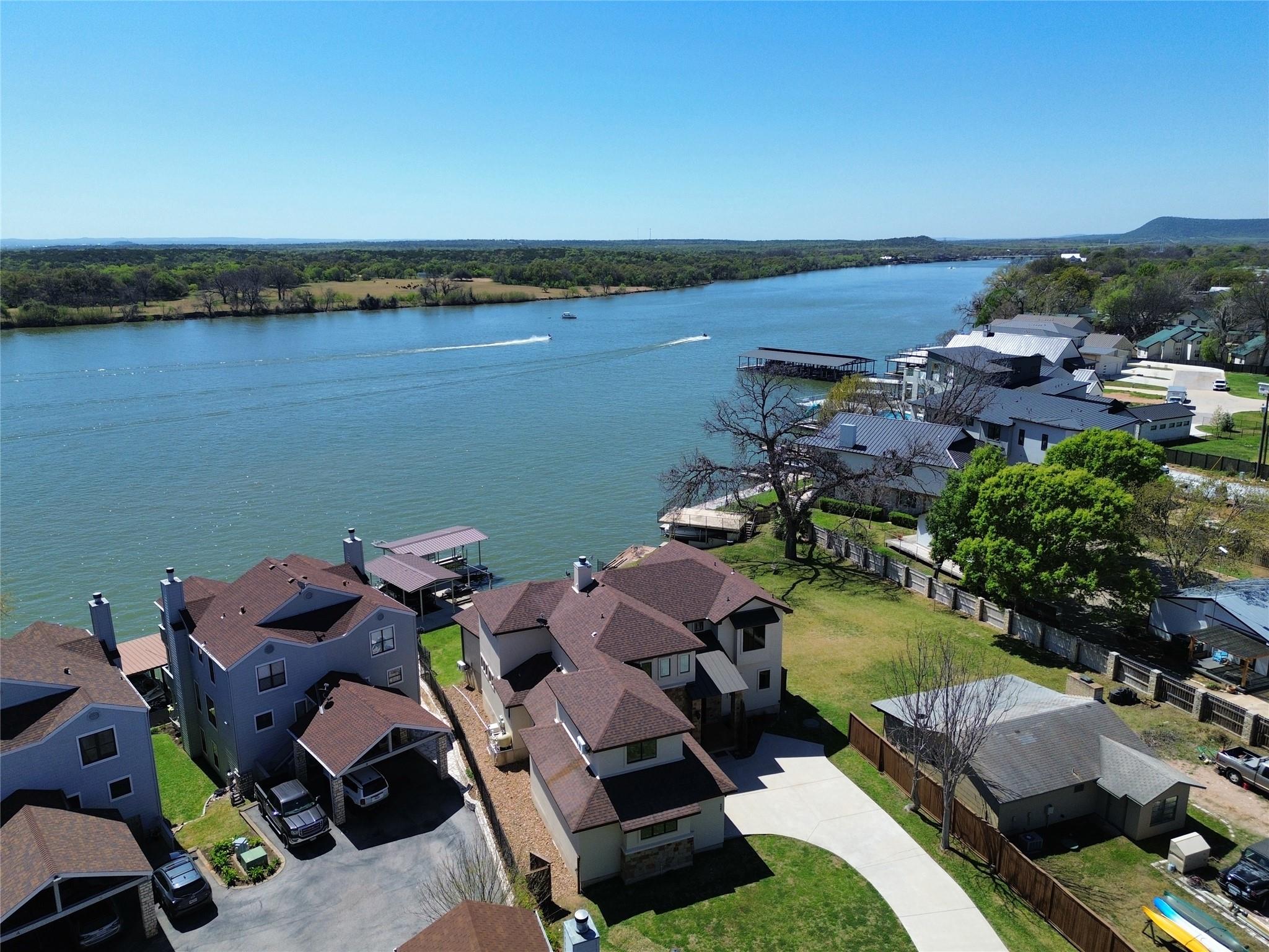 517 Reynolds Street Kingsland TX 78639