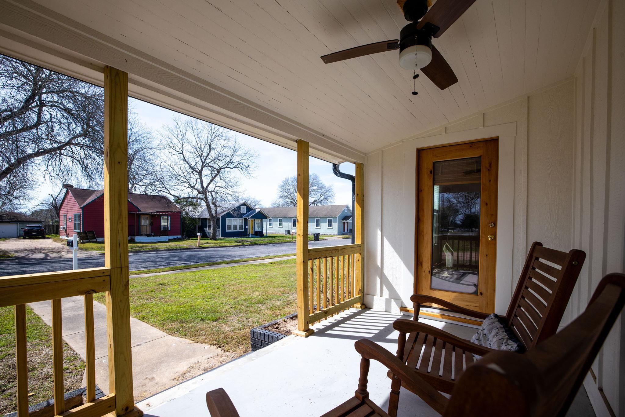 215 Paulus Street Schulenburg TX 78956