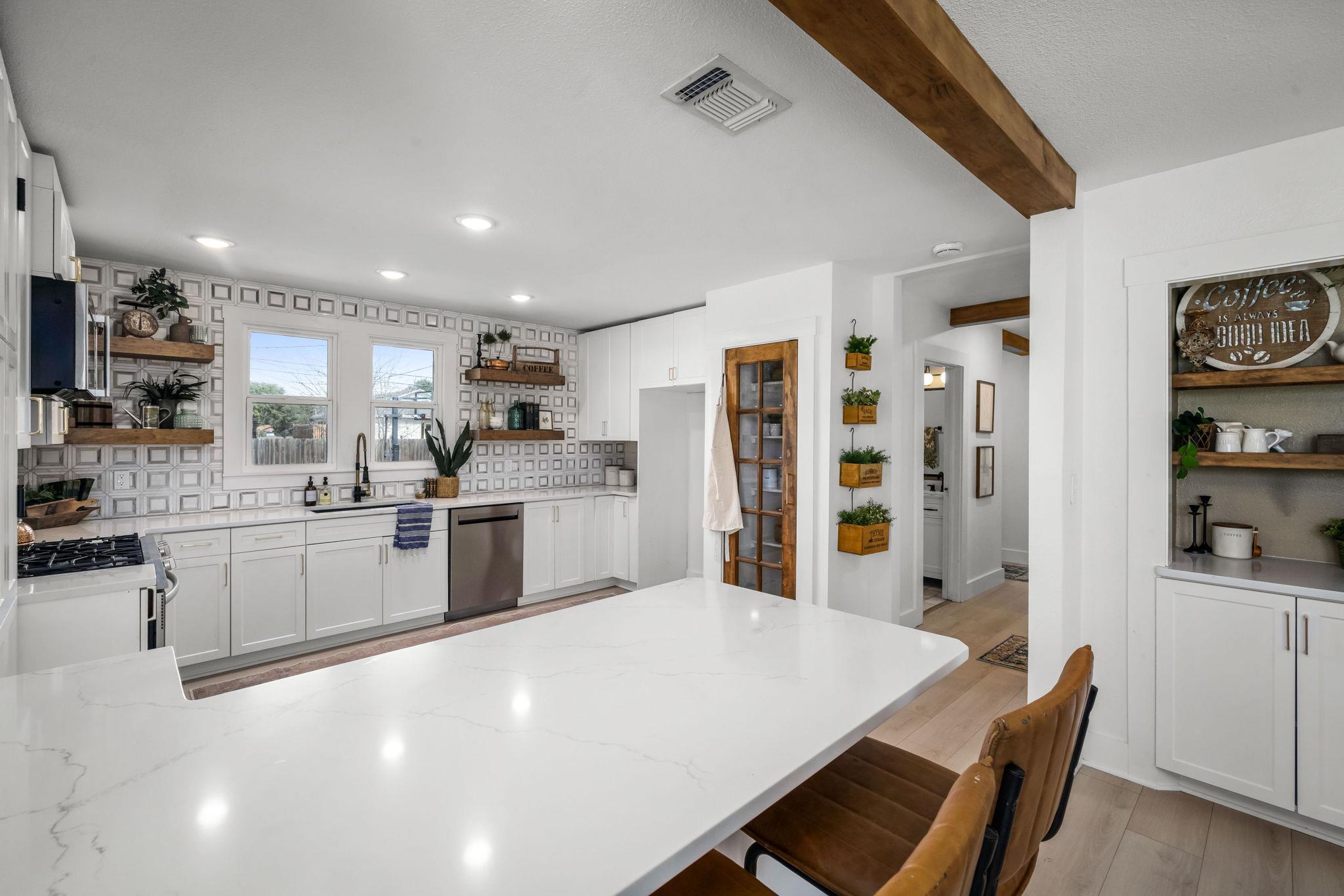 215 Paulus Street Schulenburg TX 78956