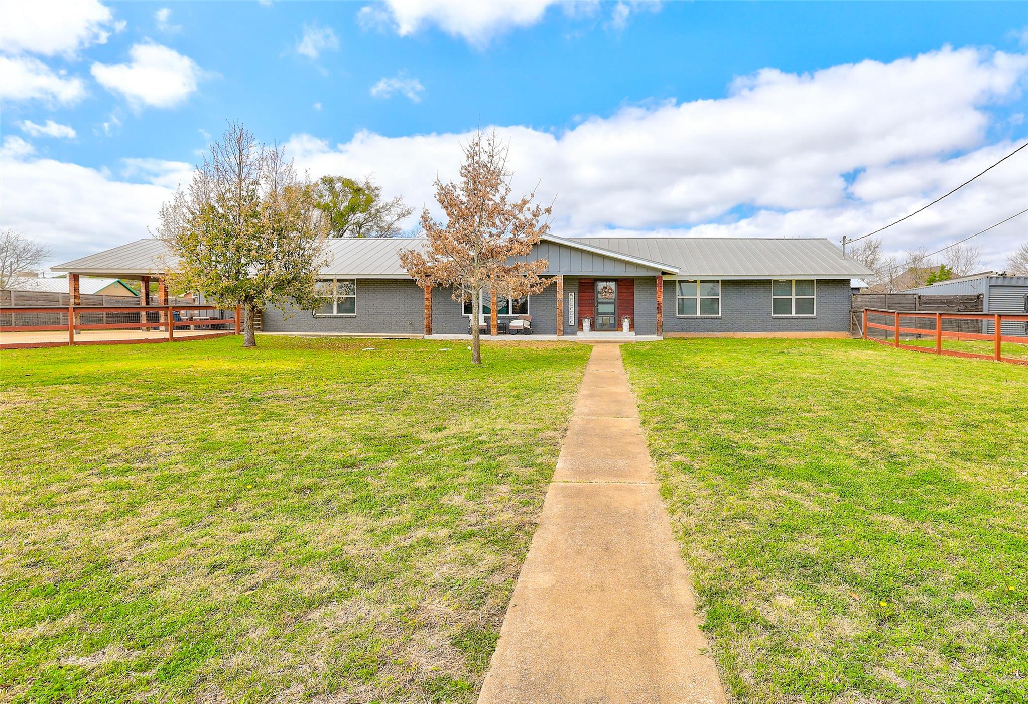 109 High Gabriel Drive Leander TX 78641