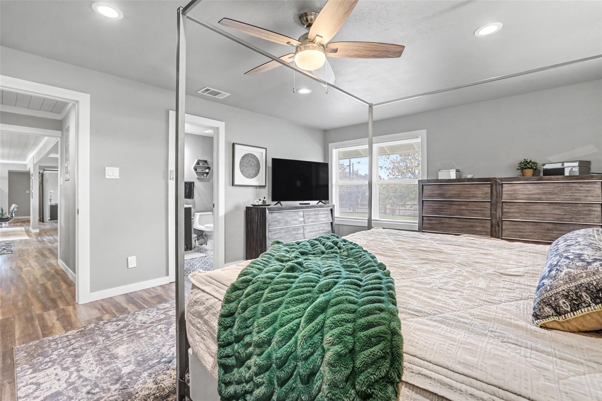 109 High Gabriel Drive Leander TX 78641