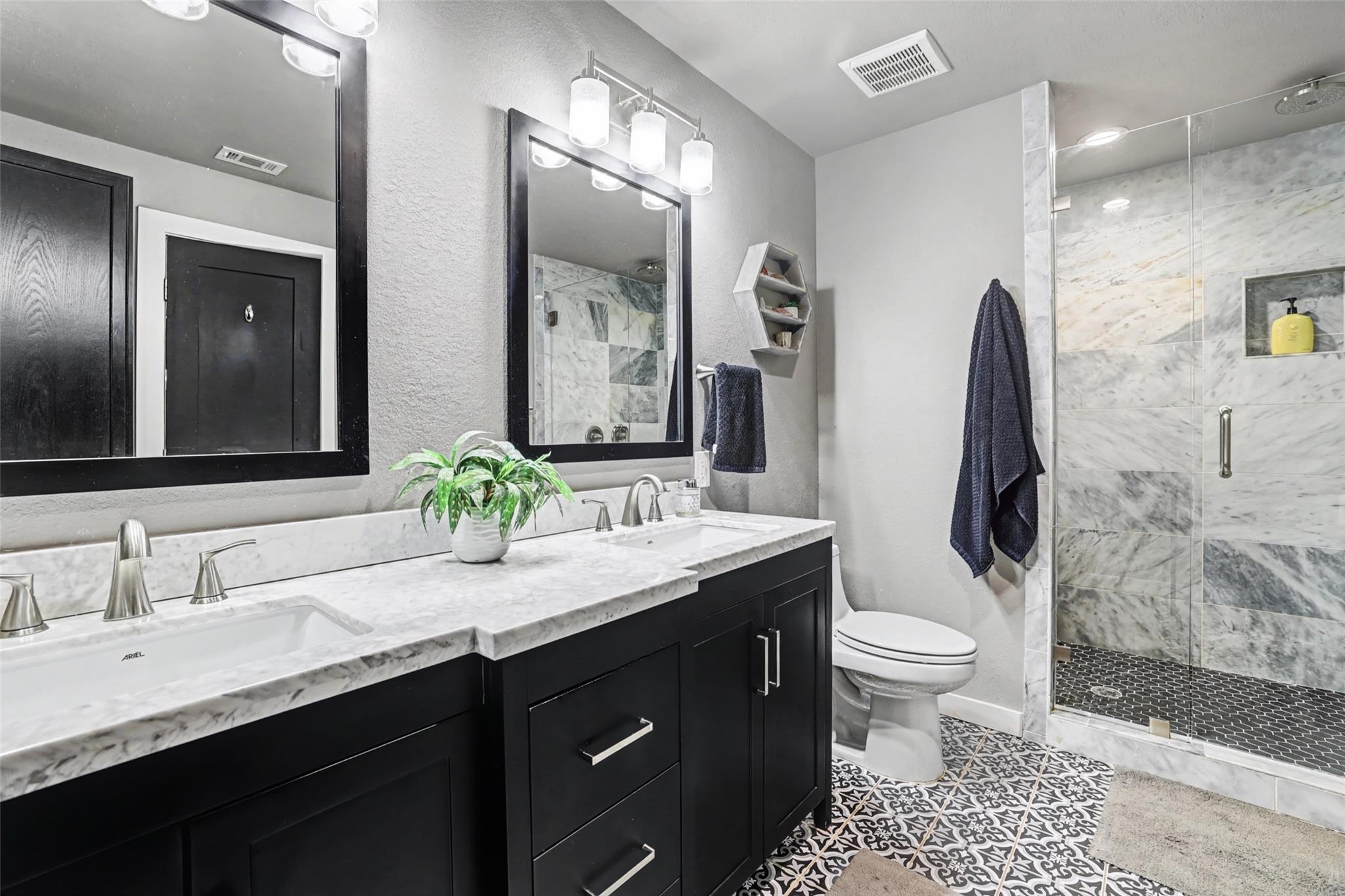 109 High Gabriel Drive Leander TX 78641