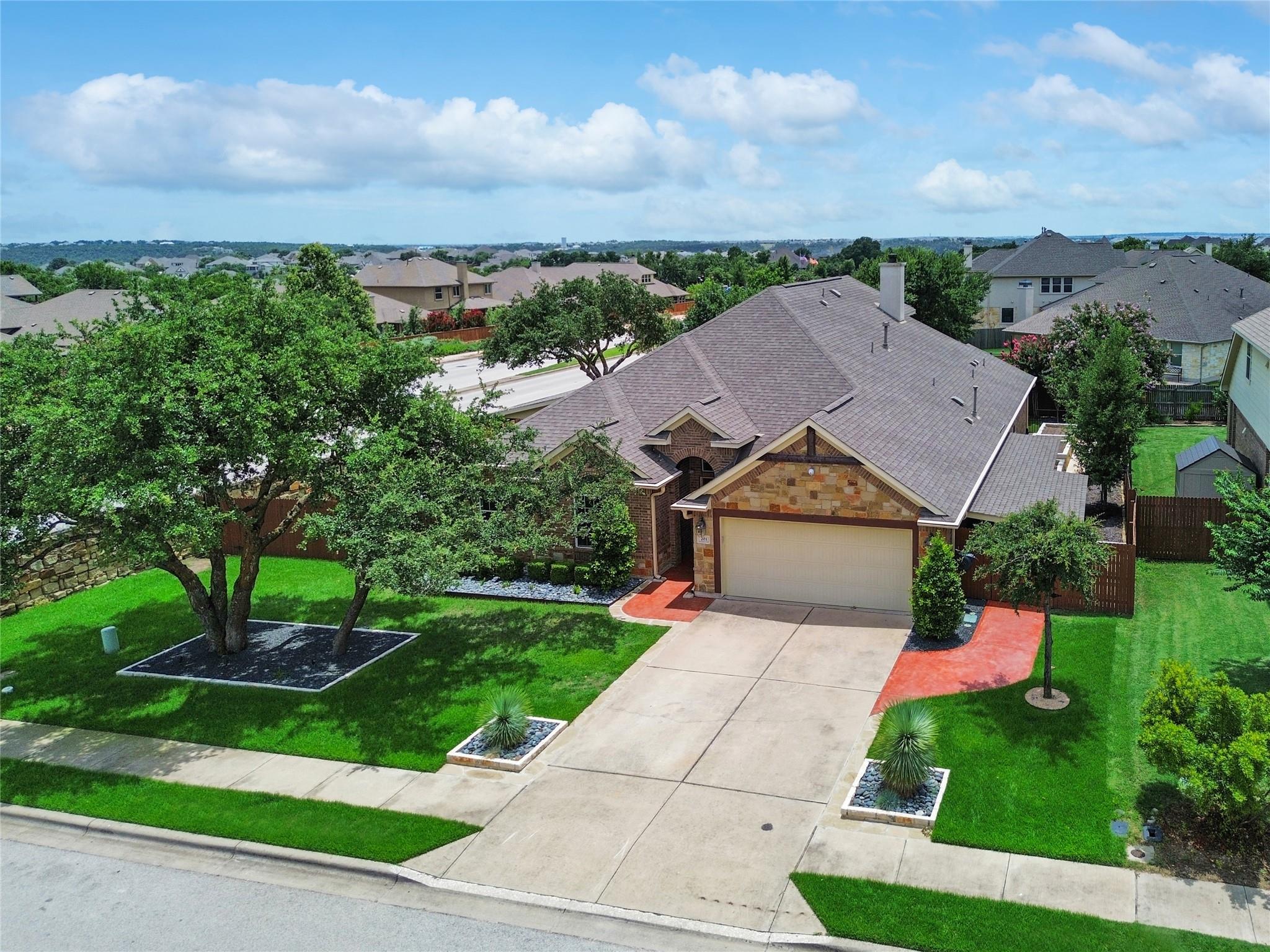 201 Arrezo Lane Georgetown TX 78628