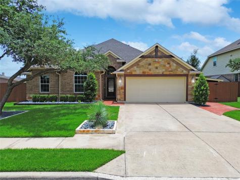 201 Arrezo Lane Georgetown TX 78628